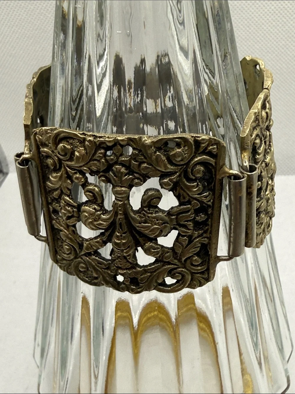 Vintage huge gorgeous open Ornate Brass-Tone Filigree art nouveau Bracelet wowza